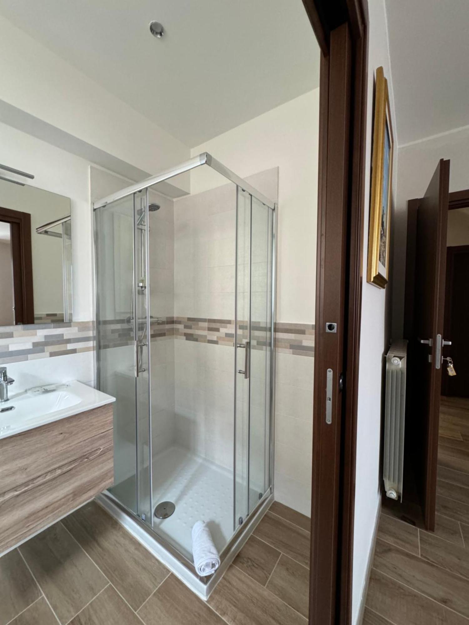 B&B Al Vecchio Mulino เชลาโน ภายนอก รูปภาพ